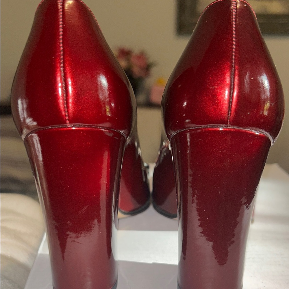 Gucci Women's Shiny Red Heels with Silver Accents - Picture 3 of 4
